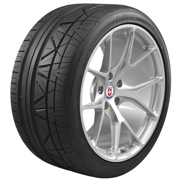 Invo - 295/35R18 99W